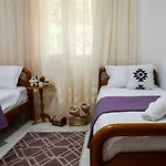Panoramic View House *