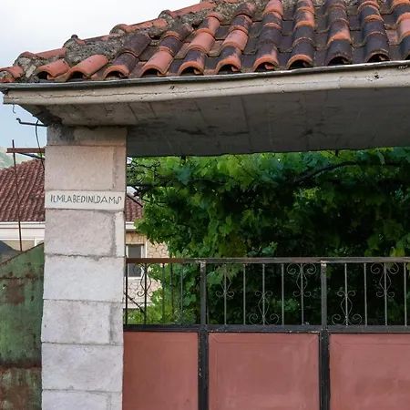 Panoramic View House